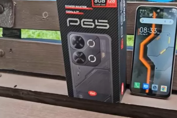 Itel P65 mempunyai chipset Unisoc T615 cukup kuat untuk bermain mobile legends.